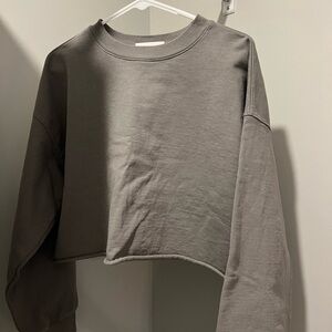 TALENTLESS Steel Grey Cropped Sweatshirt